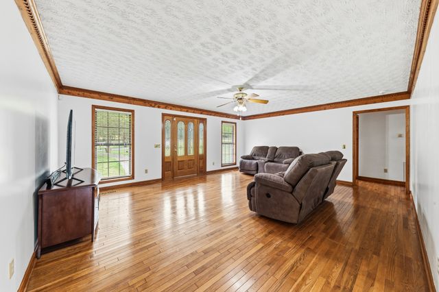 5904 New Highway 7, Santa Fe, TN 38482