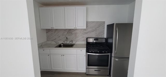 111 SW 18th Ave 3, Miami, FL 33135