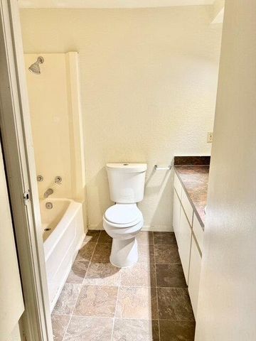 1218 NW 8th Street, Oklahoma City, OK 73106