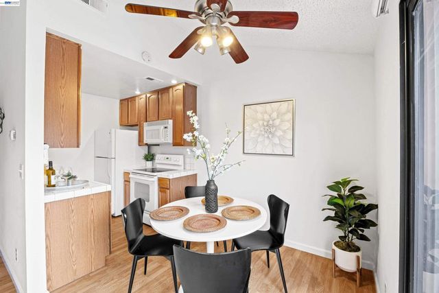 5536 5536 Makati, San Jose, CA 95123