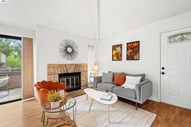 5536 5536 Makati, San Jose, CA 95123