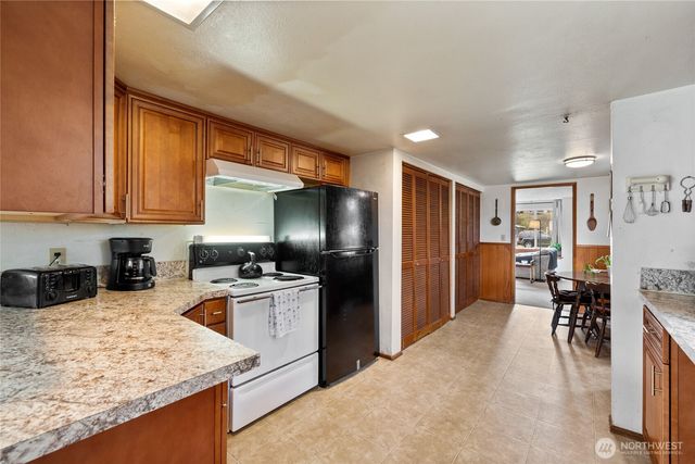 11001 128th Street E, Puyallup, WA 98374