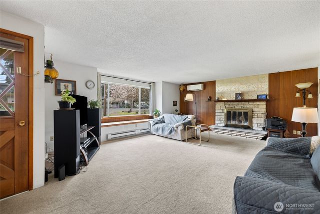 11001 128th Street E, Puyallup, WA 98374