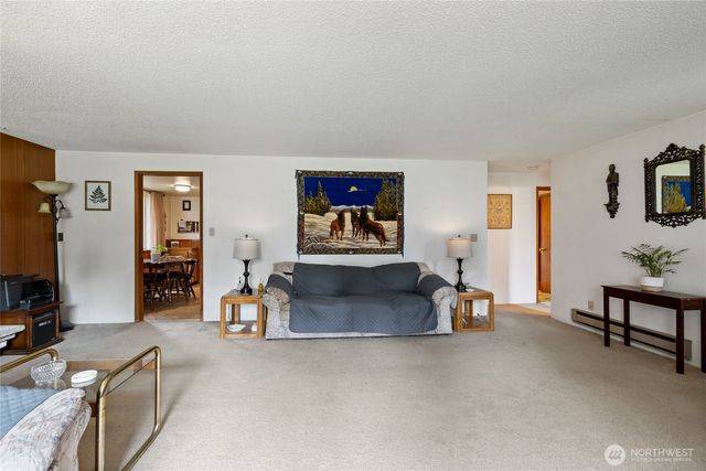 11001 128th Street E, Puyallup, WA 98374