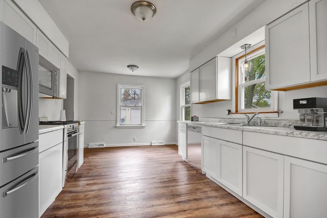 730 E 156th Street, South Holland, IL 60473