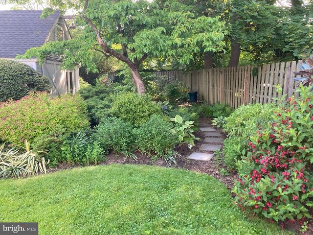 29 CHESTNUT ST, Princeton, NJ 08540