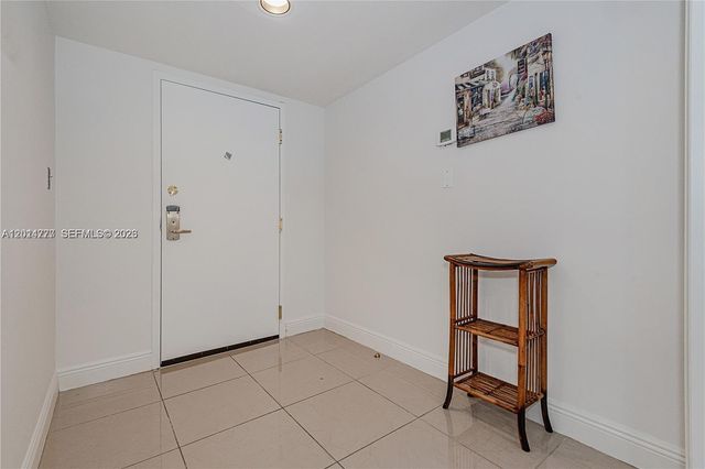 5225 Collins Ave 407, Miami Beach, FL 33140
