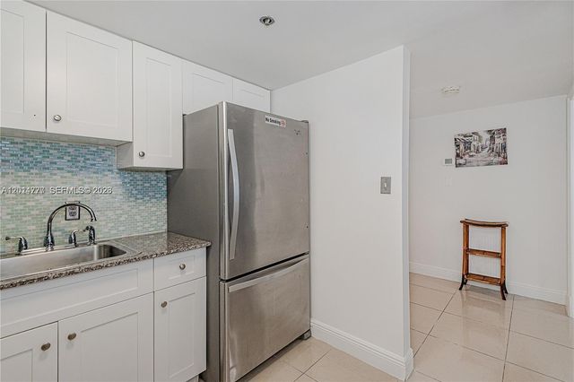 5225 Collins Ave 407, Miami Beach, FL 33140