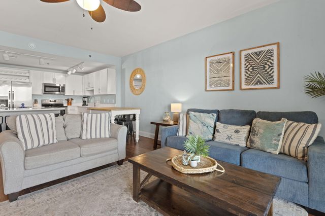 9902 S Thomas Drive UNIT 333, Panama City Beach, FL 32408