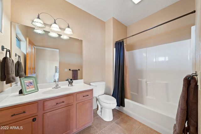 35915 S JOSHUA Place, Wickenburg, AZ 85390