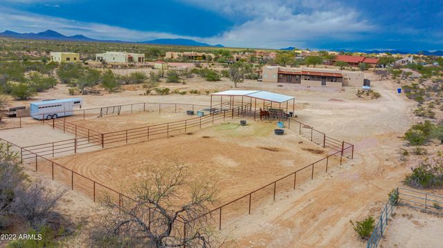 35915 S JOSHUA Place, Wickenburg, AZ 85390