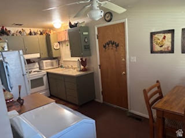 4386 S 950 W, Riverdale, UT 84405