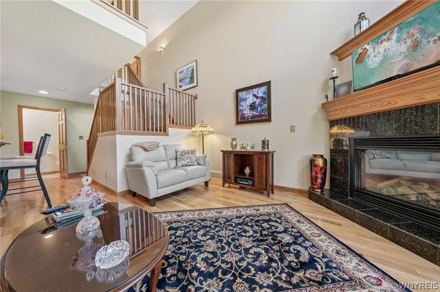 819 Carriage Lane, Lewiston, NY 14092