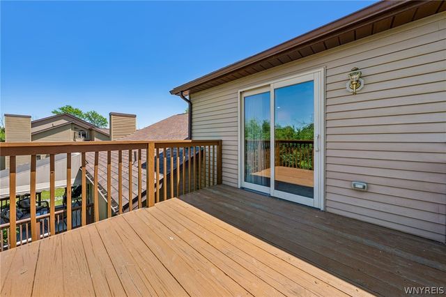 819 Carriage Lane, Lewiston, NY 14092
