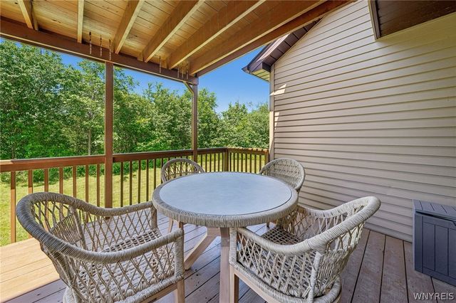 819 Carriage Lane, Lewiston, NY 14092
