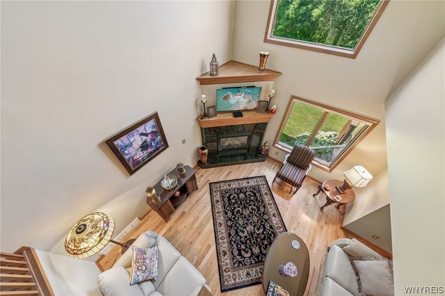819 Carriage Lane, Lewiston, NY 14092