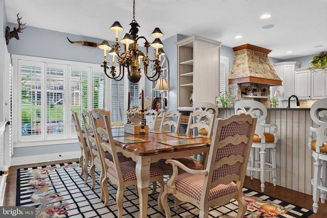216 SETTLERS BND, Lancaster, PA 17601