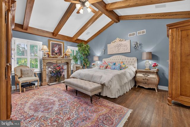 216 SETTLERS BND, Lancaster, PA 17601