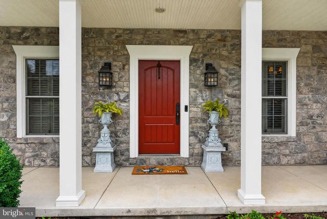216 SETTLERS BND, Lancaster, PA 17601