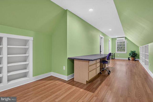 216 SETTLERS BND, Lancaster, PA 17601