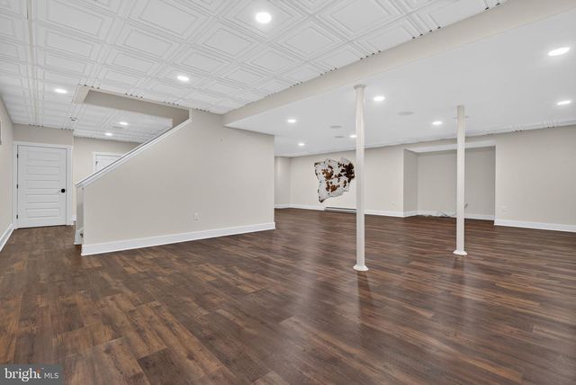 216 SETTLERS BND, Lancaster, PA 17601