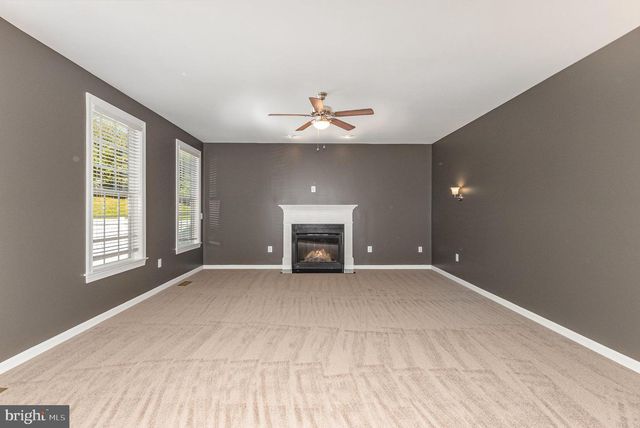 2114 JELLICO CT, Woodbridge, VA 22191