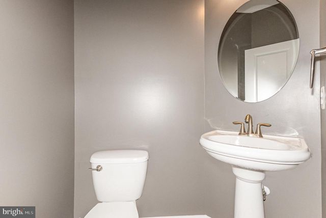 2114 JELLICO CT, Woodbridge, VA 22191