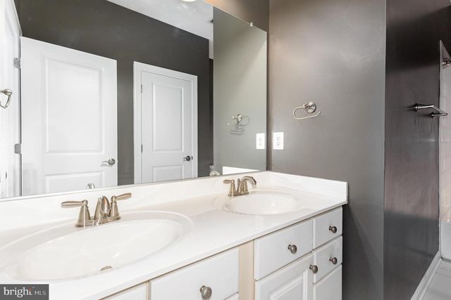 2114 JELLICO CT, Woodbridge, VA 22191