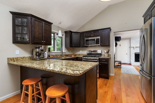 167 Willow St, Acton, MA 01720