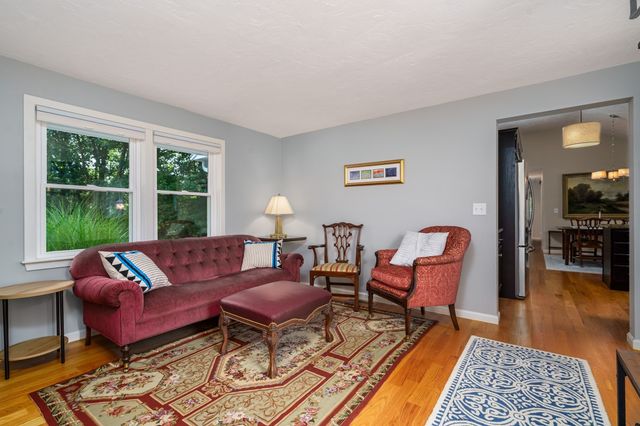 167 Willow St, Acton, MA 01720