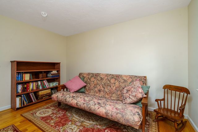 167 Willow St, Acton, MA 01720