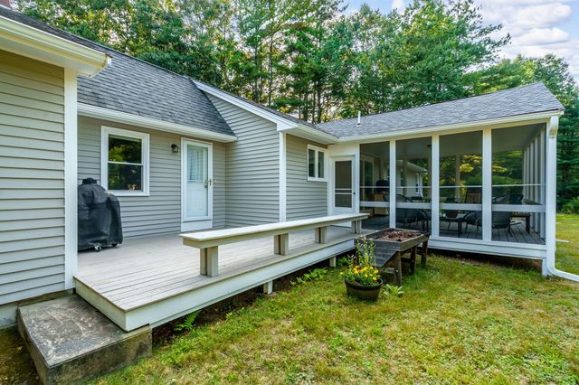 167 Willow St, Acton, MA 01720