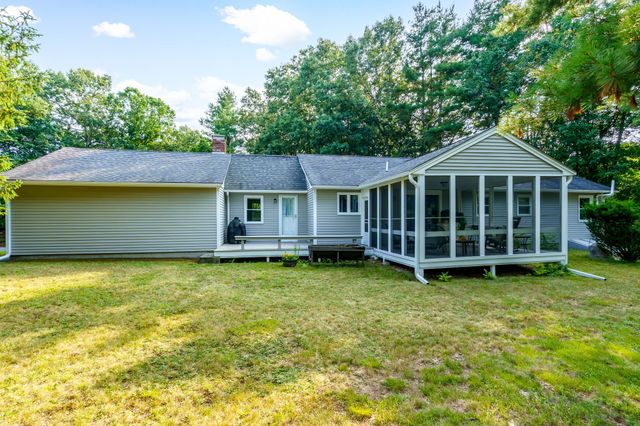 167 Willow St, Acton, MA 01720