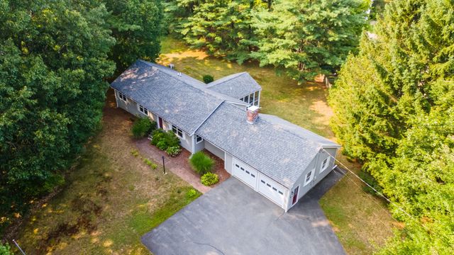 167 Willow St, Acton, MA 01720
