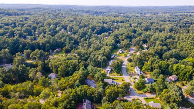 167 Willow St, Acton, MA 01720