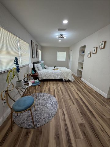 3001 E FERN STREET, Tampa, FL 33610