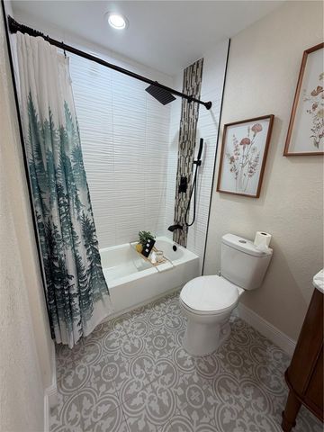 3001 E FERN STREET, Tampa, FL 33610