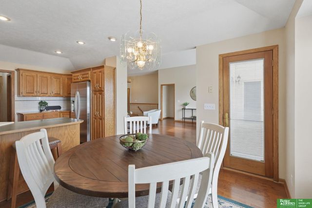 10032 S 172nd Circle, Omaha, NE 68136