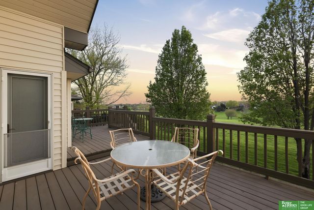 10032 S 172nd Circle, Omaha, NE 68136