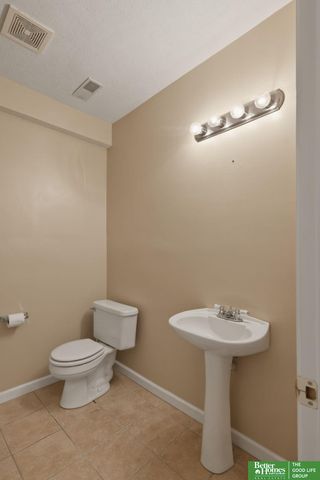 10032 S 172nd Circle, Omaha, NE 68136