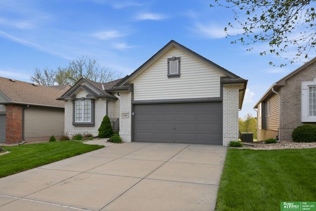 10032 S 172nd Circle, Omaha, NE 68136