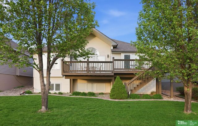 10032 S 172nd Circle, Omaha, NE 68136