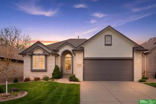 10032 S 172nd Circle, Omaha, NE 68136