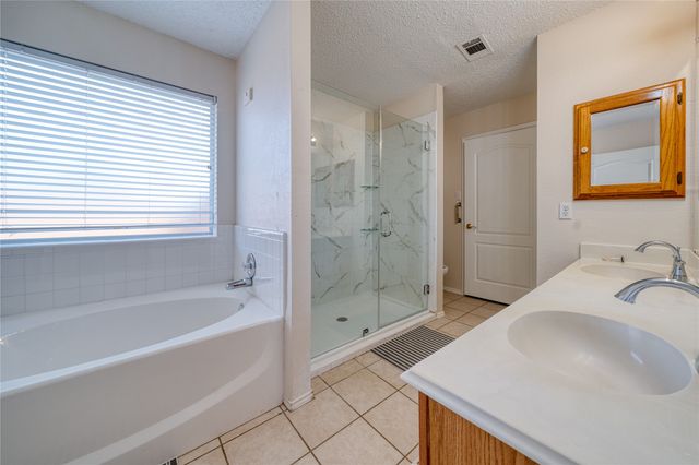 905 meadowgate Drive, Allen, TX 75002