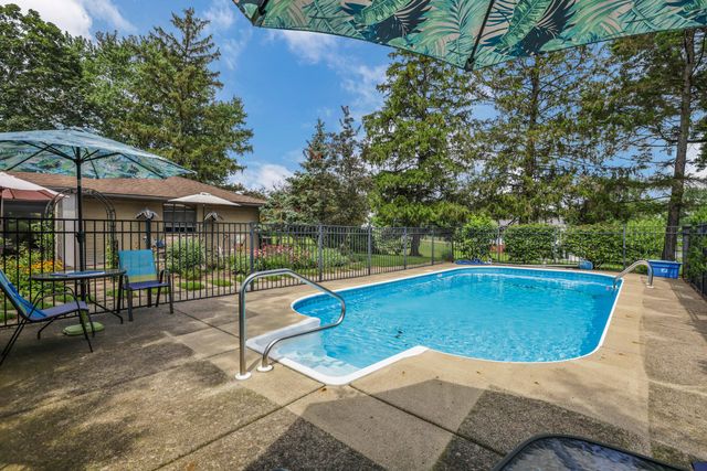 13450 Commercial Point Road, Ashville, OH 43103