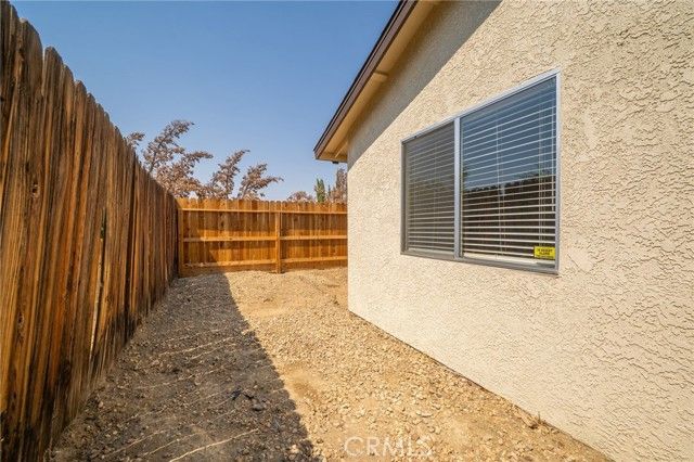 15486 Yates Road, Victorville, CA 92395