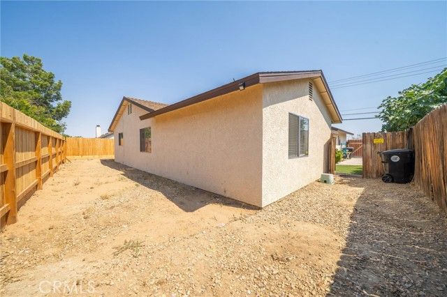 15486 Yates Road, Victorville, CA 92395