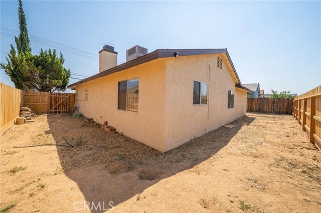 15486 Yates Road, Victorville, CA 92395