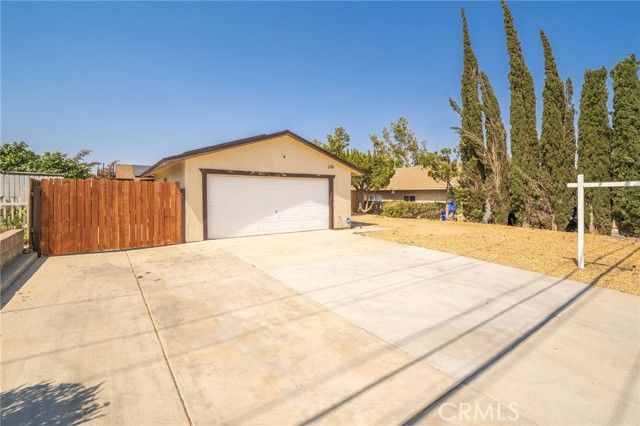 15486 Yates Road, Victorville, CA 92395