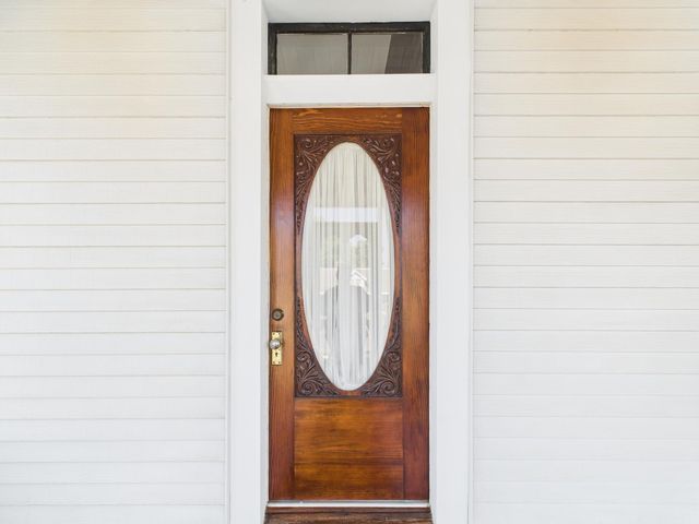 611 Cedar Avenue, Cabool, MO 65689